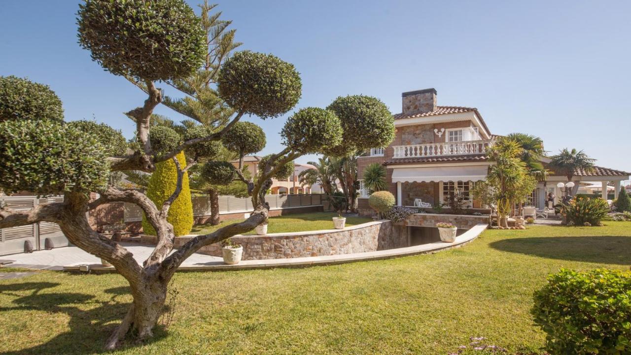 R60 Casa Sendo Villa Calafell Bagian luar foto