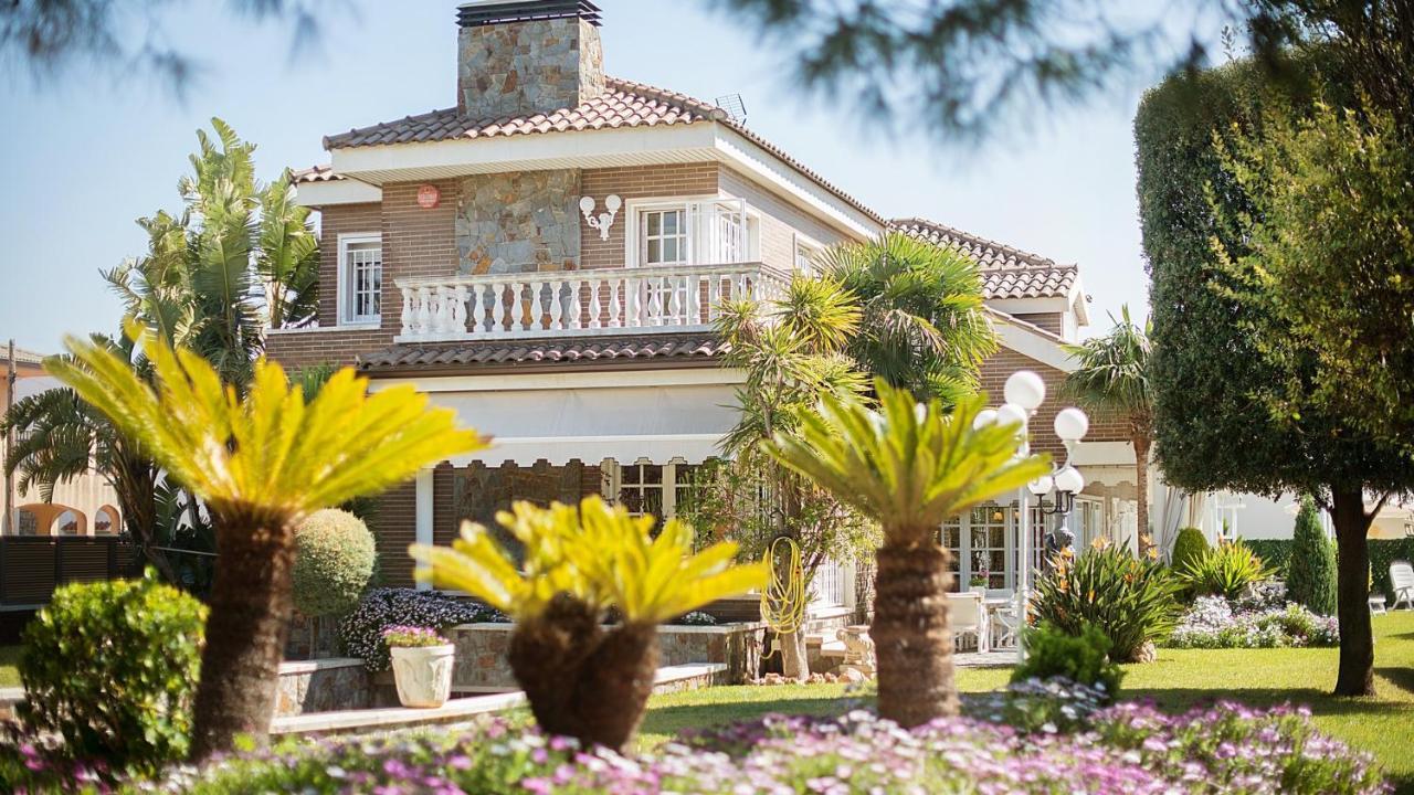 R60 Casa Sendo Villa Calafell Bagian luar foto